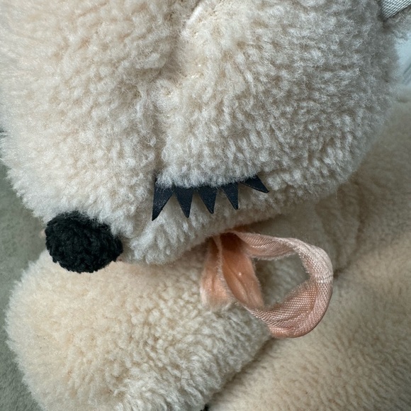 RARE Vintage Gund Sani-Foam Creations Plush Sleeping Bear Rattle Satin Ears - Picture 3 of 11